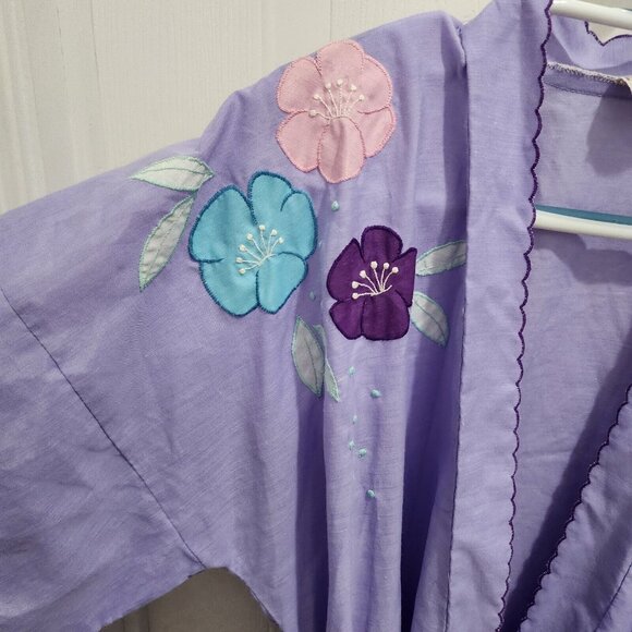 Vintage Lyre Bird Women's Lightweight Short Robe Floral Applique Purple Size M - Picture 5 of 11